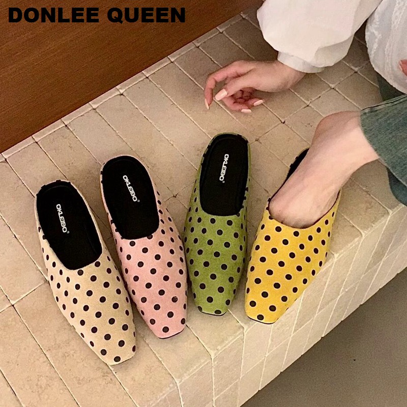 Women Queen Fashion - รองเท้าสไลด์แบบสวมลำลองแฟชั่นลายจุดสำหรับผู้หญิง รุ่นใหม่ประจำปี 2026 รองเท้าโลฟเฟอร์แบบสวม พื้นแบน นุ่ม