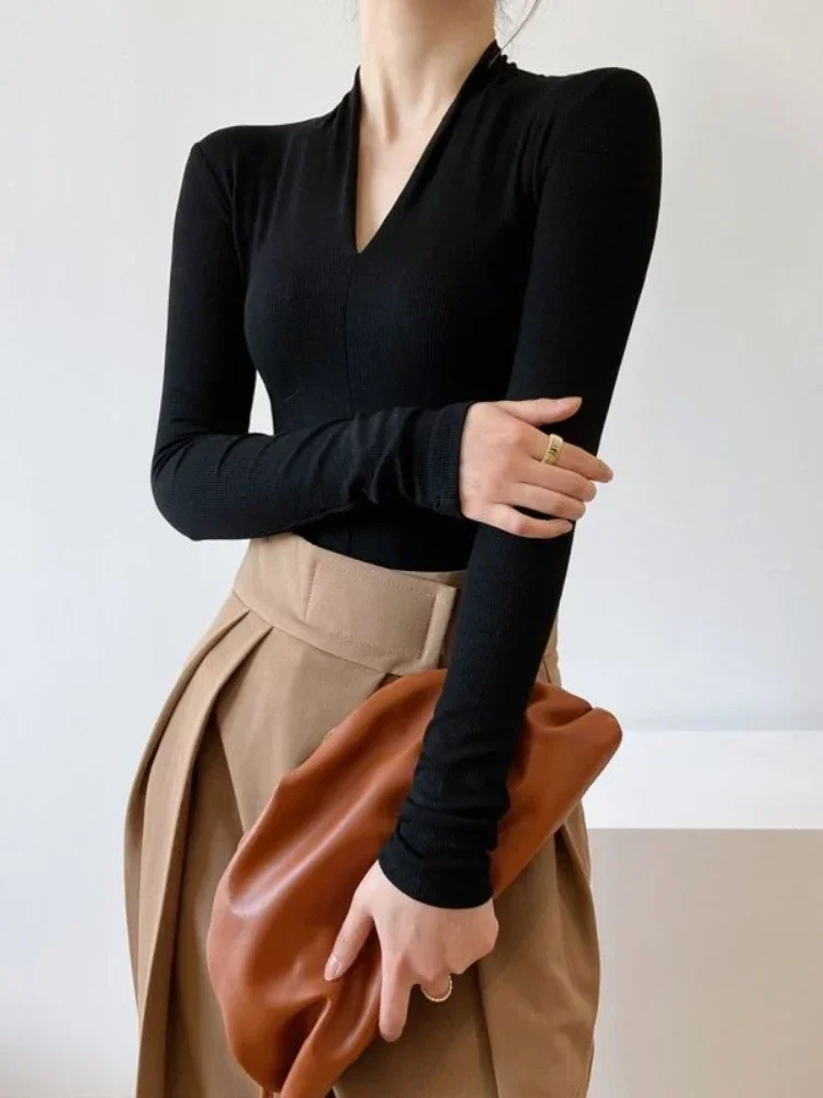 เสื้อเชิ้ตคอวีทรงเข้ารูป แขนยา - Women Fashion Blouse บทวิจารณ์และราคา